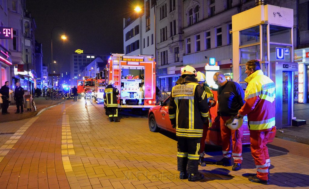 Feuer2Y Koeln Ehrenfeld Venloerstr P086.JPG